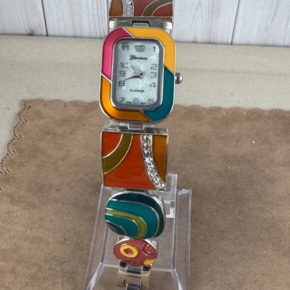 Wonderful World of Color Vintage Geneva Platinum Watch NOS main image 8